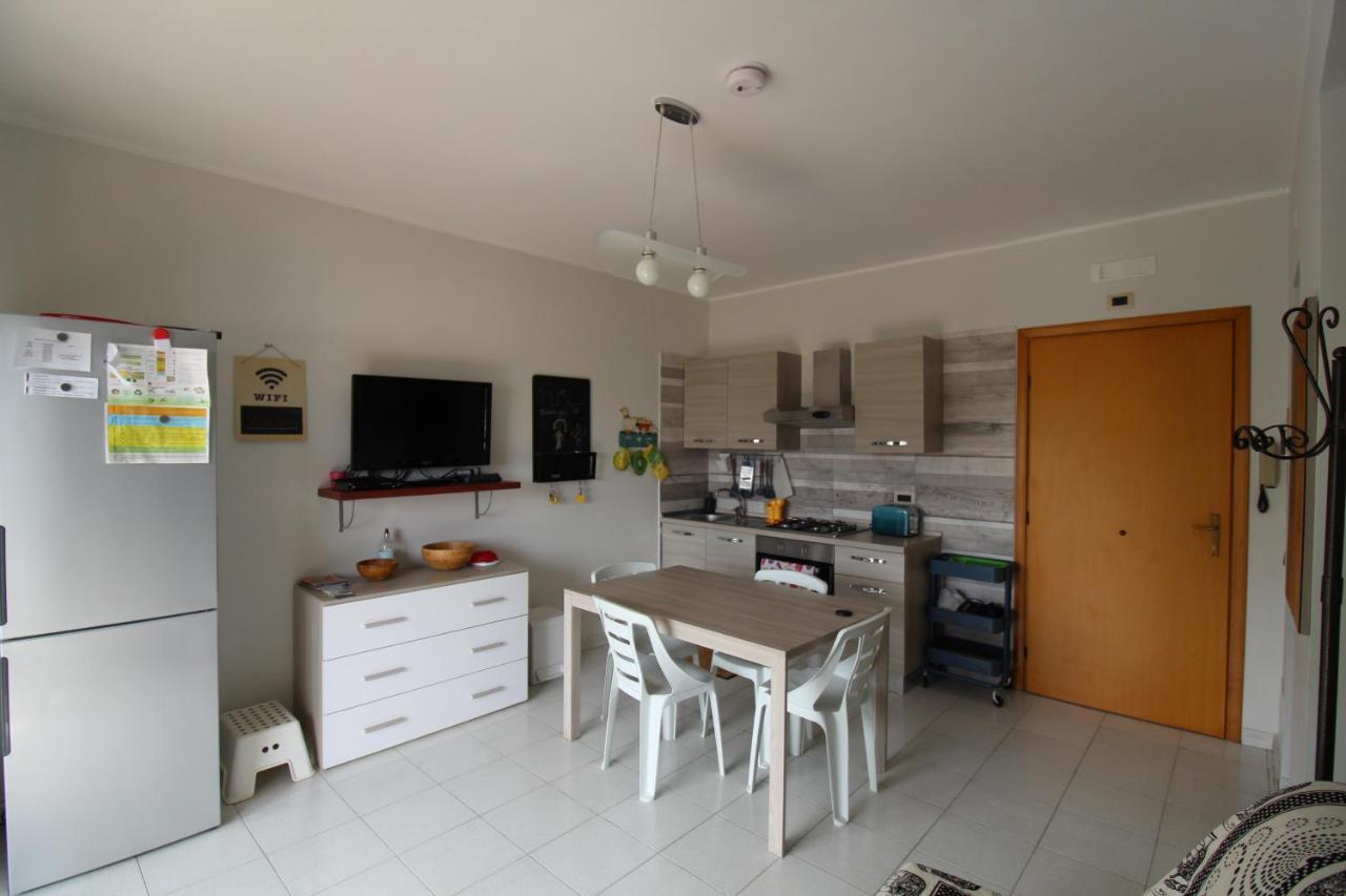 לטויאני Casa Vacanze Leto מראה חיצוני תמונה